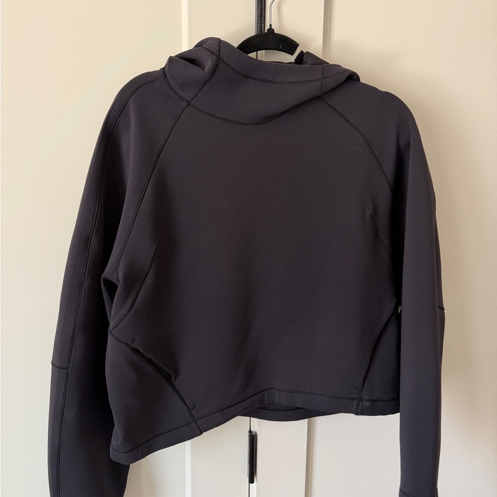 Lululemon cropped mock neck hoodie
